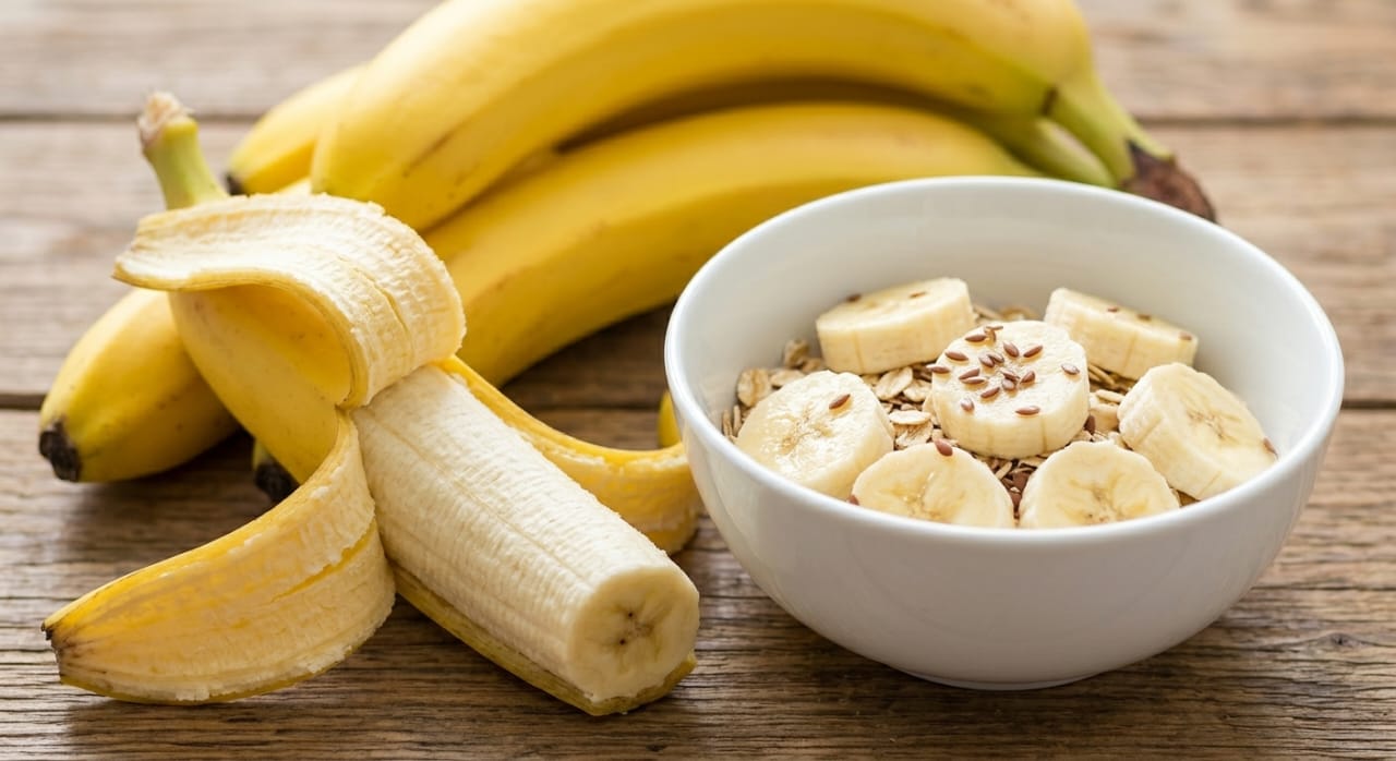 7 Powerful Foods That Naturally Lower High Blood PPressure. 1000474303